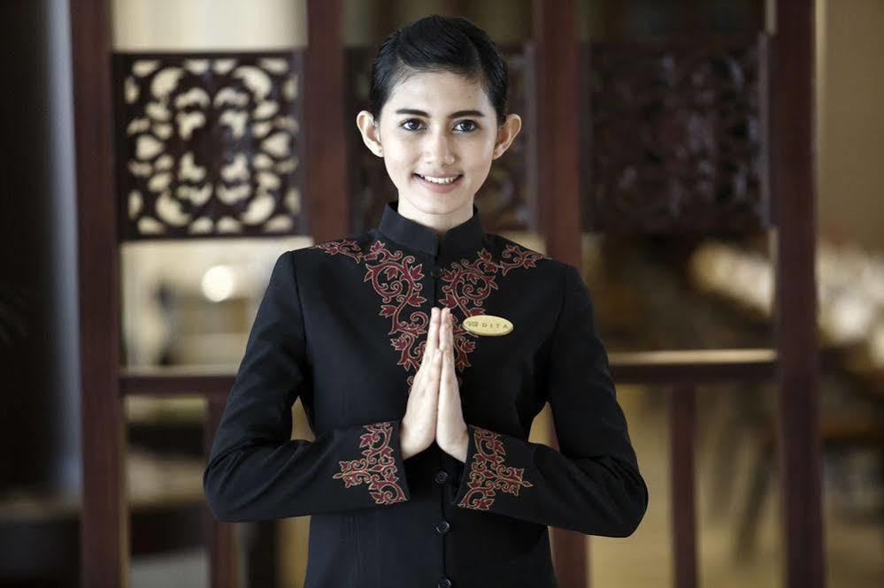 Hotel Surya Yudha Purwokerto Buitenkant foto